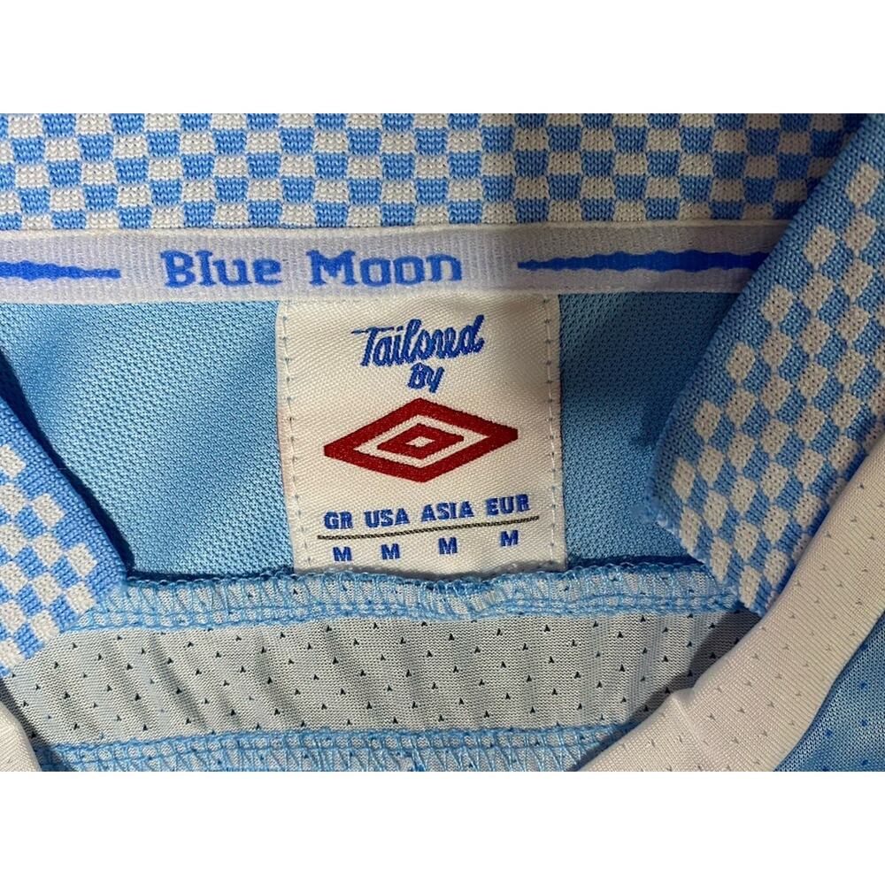 Manchester City | Men’s Medium Retro Jersey - Picture 3 of 5